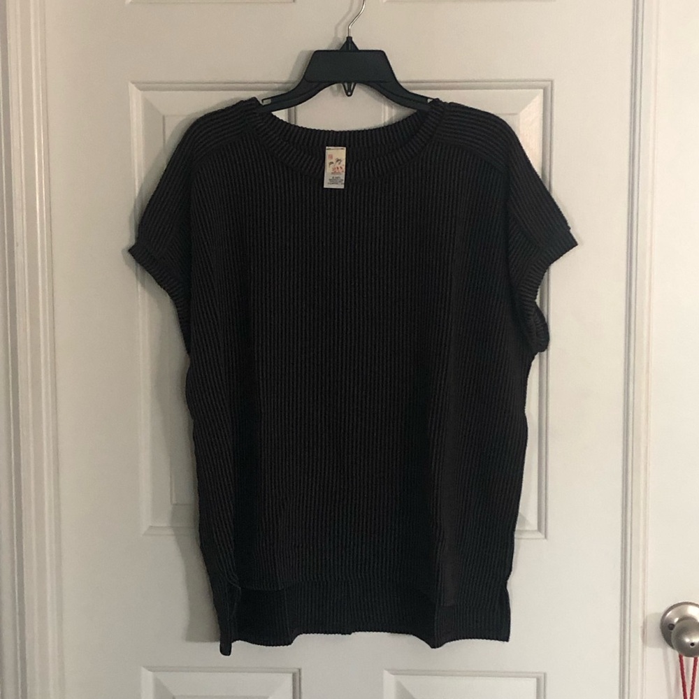7th Ray Black Short Sleeve Knit Top